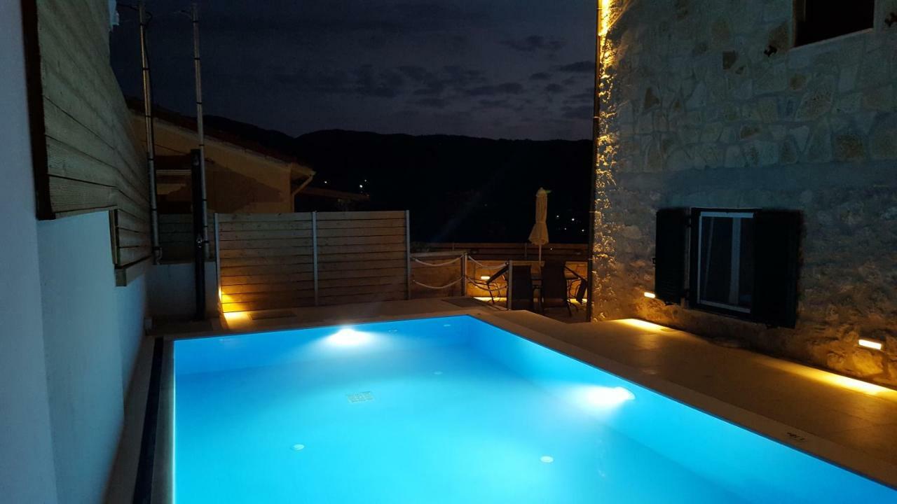 Villa Charonia Spanokhorion ภายนอก รูปภาพ